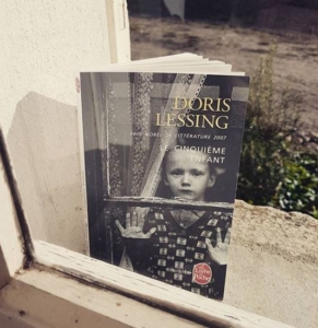 Le cinquième enfant de Doris Lessing (éditions Le livre de poche)