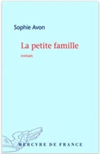 Couverture de La petite famille de Sophie Avon