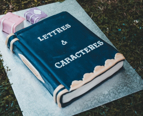 C'est la fête pour Lettres & caractères