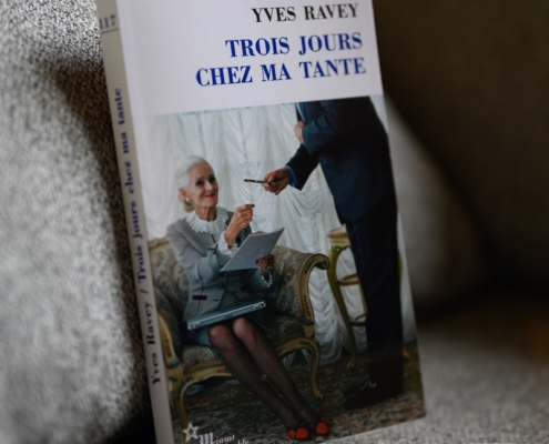 Trois jours chez ma tante d'Yves Ravey (éditions Minuit double)