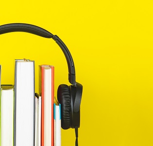 Les meilleurs livres audio feel-good à écouter sans attendre - Elle